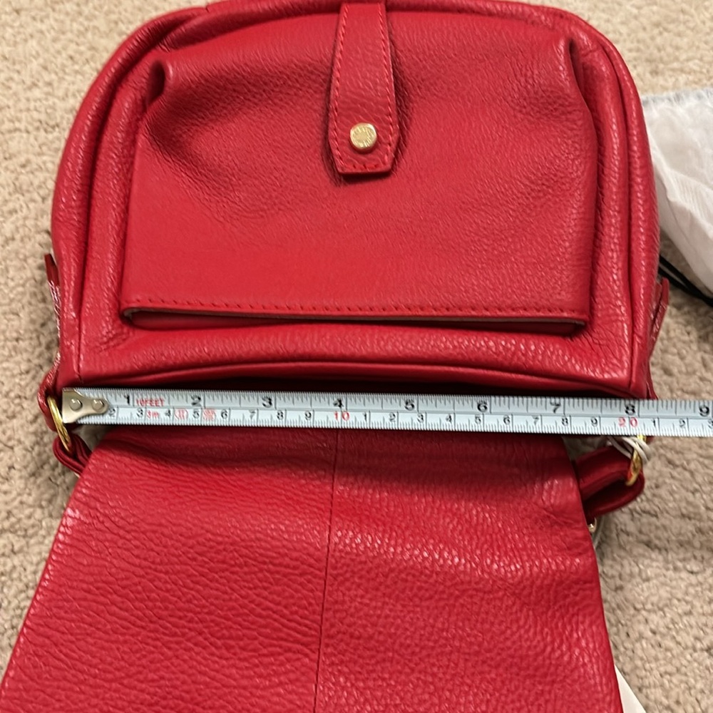 ✨ ROSSI ITALIAN LEATHER PURSE ✨ - Picture 10 of 10